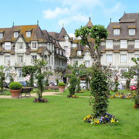 Apartment Domaine De Clairefontaine-3 By Interhome Deauville Ngoại thất bức ảnh